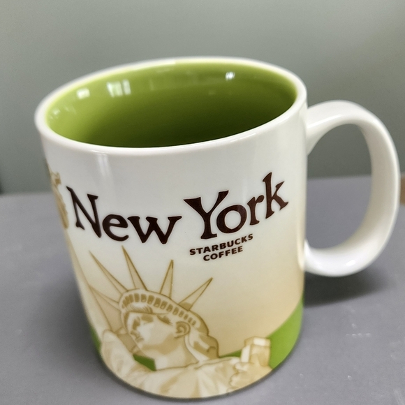 Starbucks New York Mug - Green and Cream - Picture 1 of 4